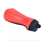 le plastique rouge de bouteilles d'eau de la séance d'entraînement 600ml glissent non le flacon potable BPA 8.9X8.8X23.7 libre cm fournisseur