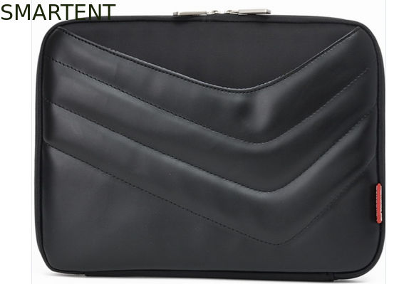 Acheter La douille noire d'ordinateur portable met en sac la douille protectrice en nylon d'ordinateur portable pour la Tablette de 15,6 pouces fabrication en ligne