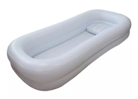 Baignoire médicale de piscine gonflable en PVC de couleur blanche portative 220x100x38CM fournisseur