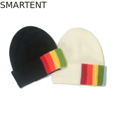 Couleur blanche extérieure recyclé durable RPET bonnet tricoté taille adulte pour l'hiver fournisseur
