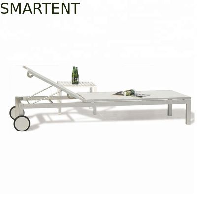 Acheter Daybed se pliant moderne de chaise de plage d'Alumium Chaise Folding Beach Lounge Chair fabrication en ligne