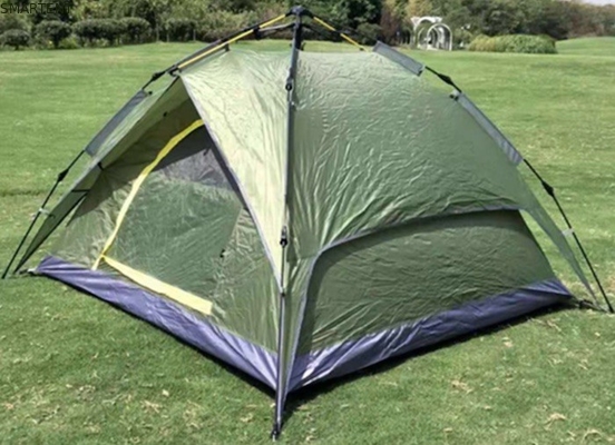 210*210*135cm Poteaux automatiques en fibre de verre imperméables à l'eau PU2000mm revêtus de vert 190T polyester imperméables à la pluie Tentes de camping extérieures fournisseur