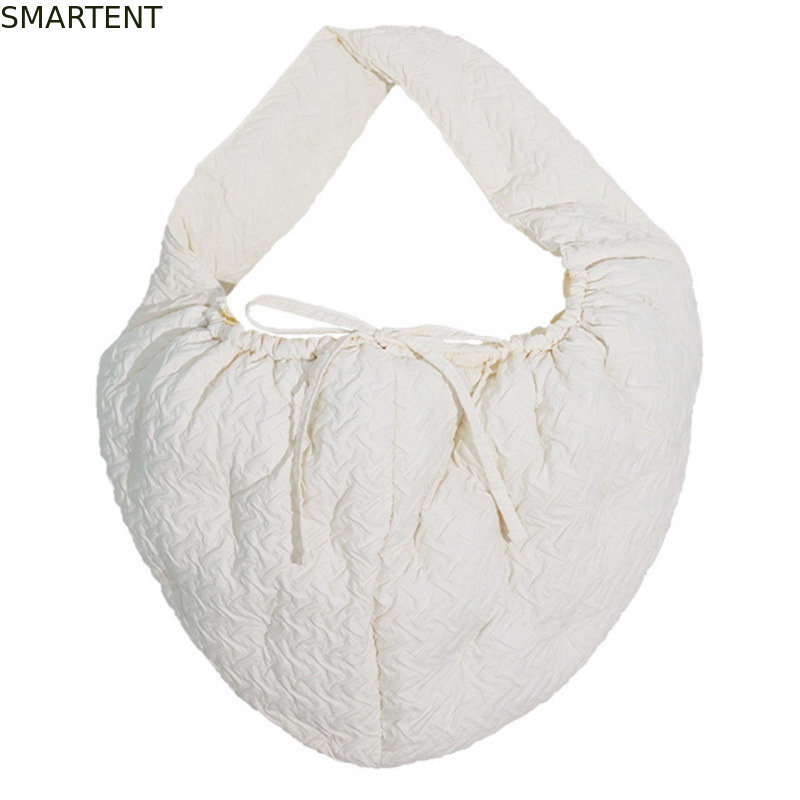 Cute fournitures pour animaux de compagnie Couleur blanche Polyester sac à épaule pour animaux de compagnie Hiver chaud sac crossbody doux et confortable sac pour animaux de compagnie fournisseur