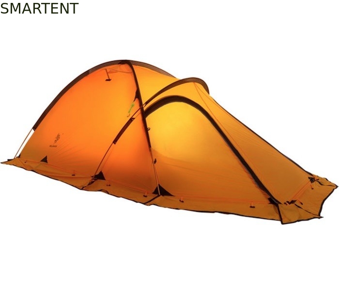 Les tentes campantes extérieures confortables PU8000mm orange ont enduit l'auvent en aluminium en nylon de cadre de 360T Ripstop fournisseur